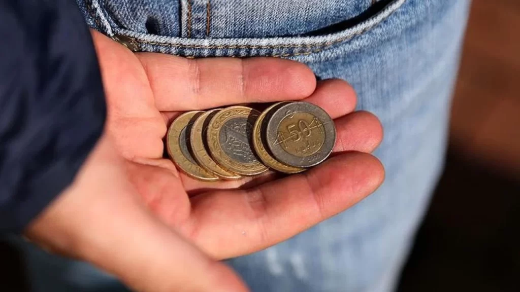 Açlık Sınırı 20.562 TL Oldu TÜRK-İŞ Rakamları Açıkladı Açlık Sınırı